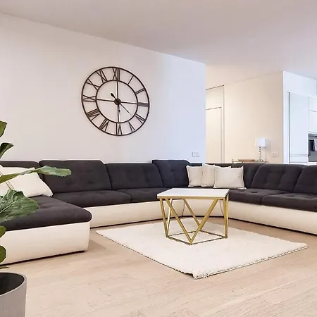 Na Placu Kaszubskim W Gdyni Apartamento *