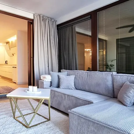 Apartamento Na Placu Kaszubskim W Gdyni