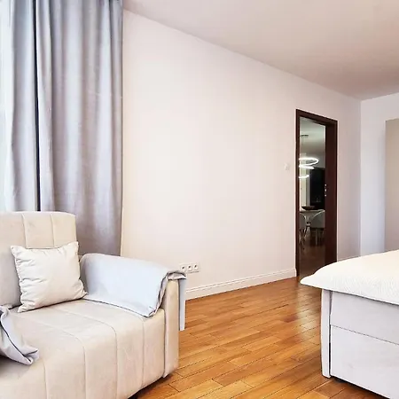 Apartamento Na Placu Kaszubskim W Gdyni *