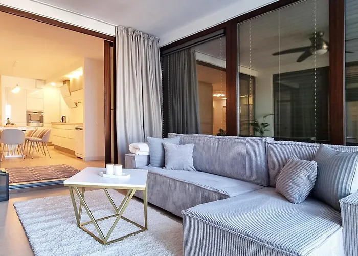 Apartamento Na Placu Kaszubskim W Gdyni