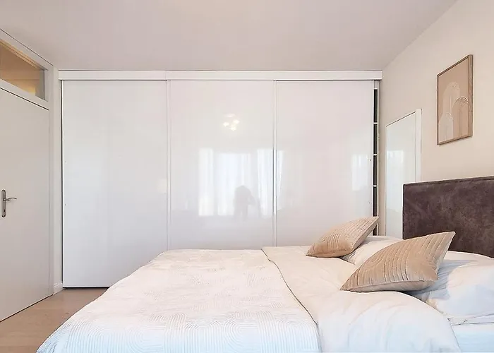 Na Placu Kaszubskim W Gdyni Gdynia