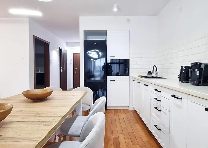 Na Placu Kaszubskim W Gdyni *